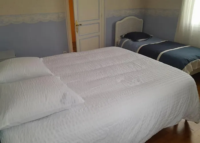 Le Pavillon Des Abrincates בית נופש